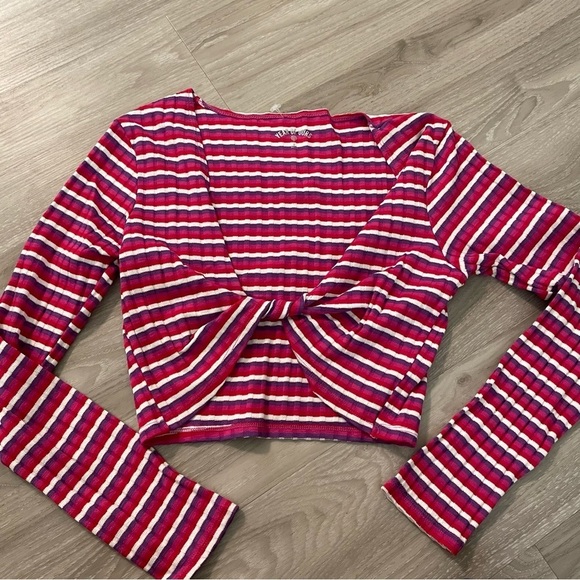 Years of Ours Striped Athletic Wrapped Cropped Longsleeve HH - Picture 1 of 2